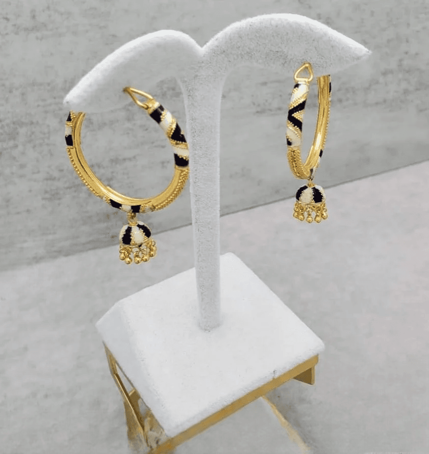 Earring 11