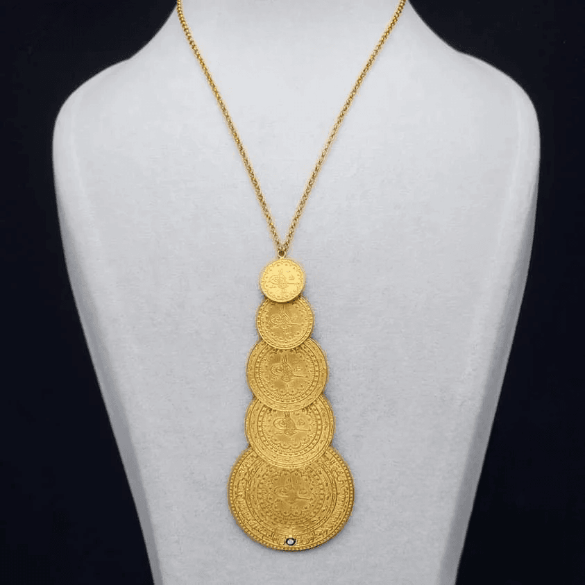 Necklace 04