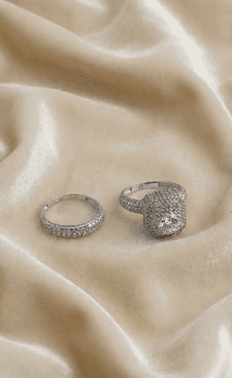 Ring 04
